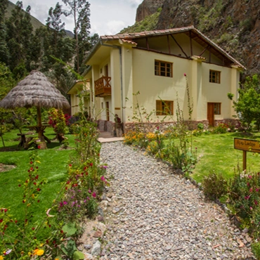 Apu Lodge