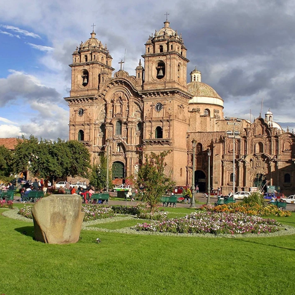 Walking city tour in Cusco